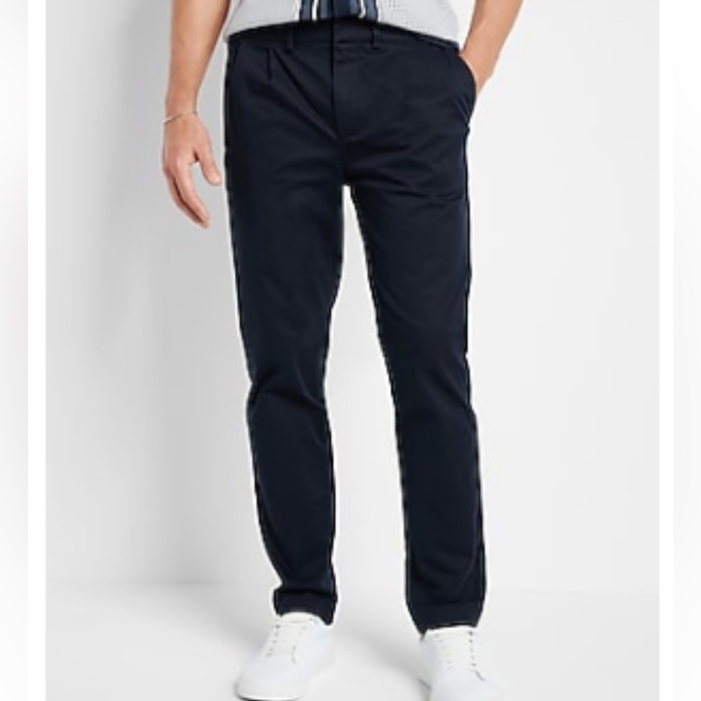 EXPRESS Athletic Slim Pleated Hyper Stretch Modern Chino